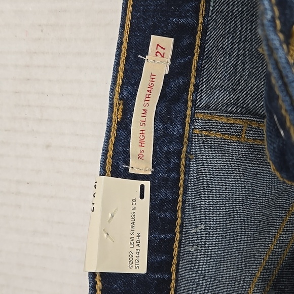 NEW Levi's 70s High Slim Straight Jeans 27W - Picture 7 of 13